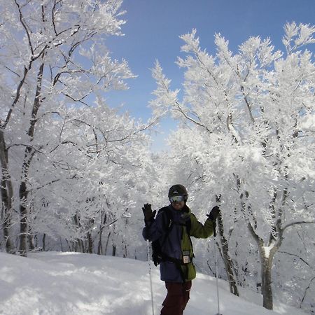 Fujiyoshi Hotel Nozawaonsen Bagian luar foto